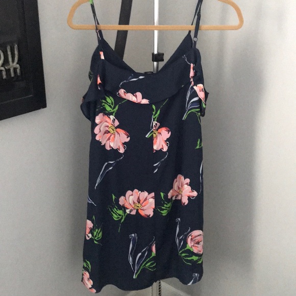 Blue Floral Spring/Summer Dress - Picture 3 of 4